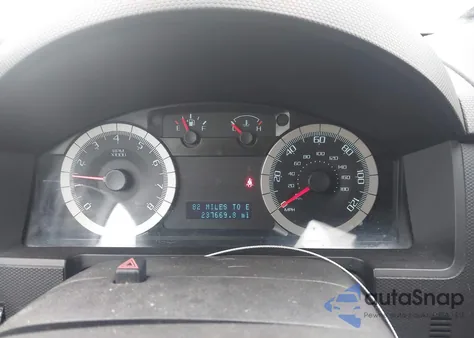 2008 Ford Escape Xlt z USA, uszkodzony, nr VIN 1FMCU93118KC90481